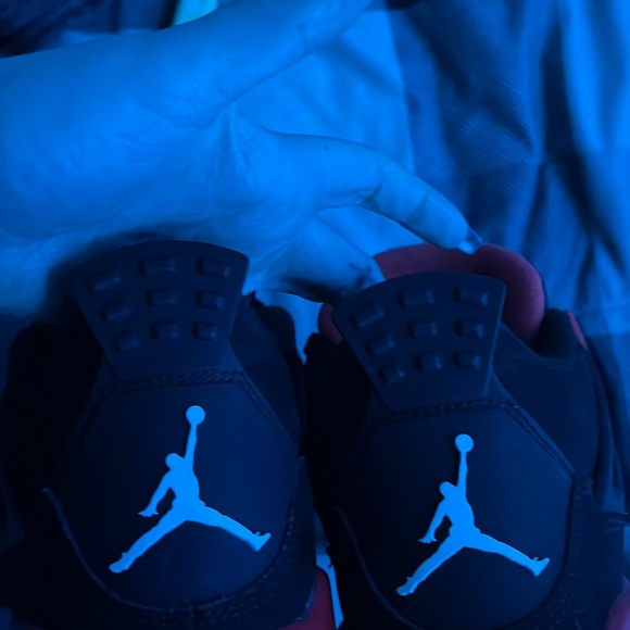 jordan 4 red thunders